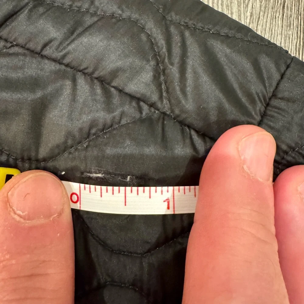 The North Face Women's Black Jacket - Picture 8 of 8